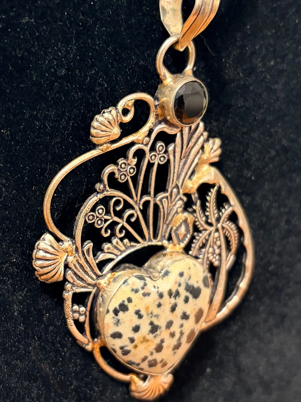Silver Filigree Heart Pendant Necklace with Dalmatian Stone